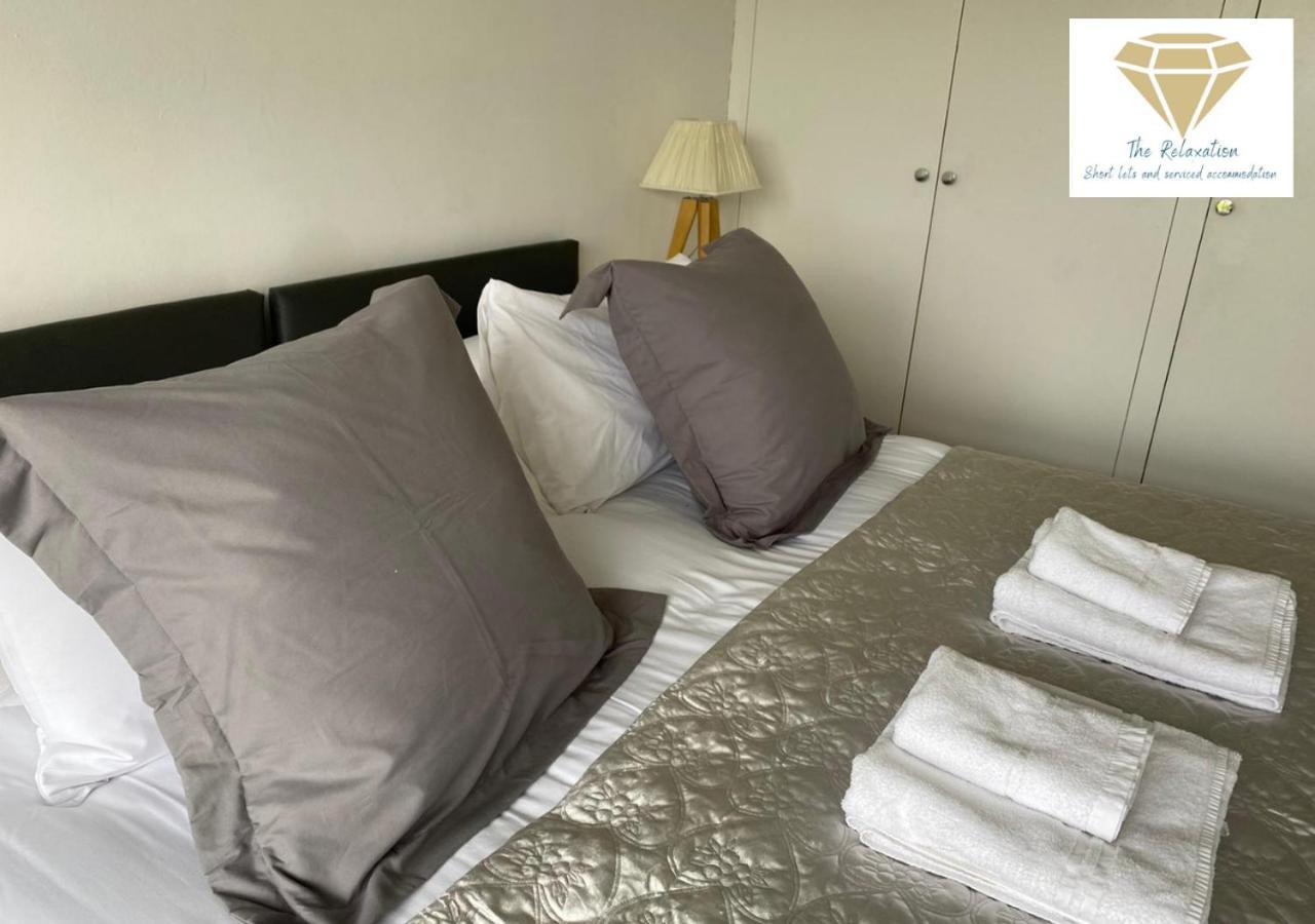 2 Bed Apartment-5 Guests - Business-Relocation-Parking - The Brighton Short Stay & Serviced Apartments Dış mekan fotoğraf