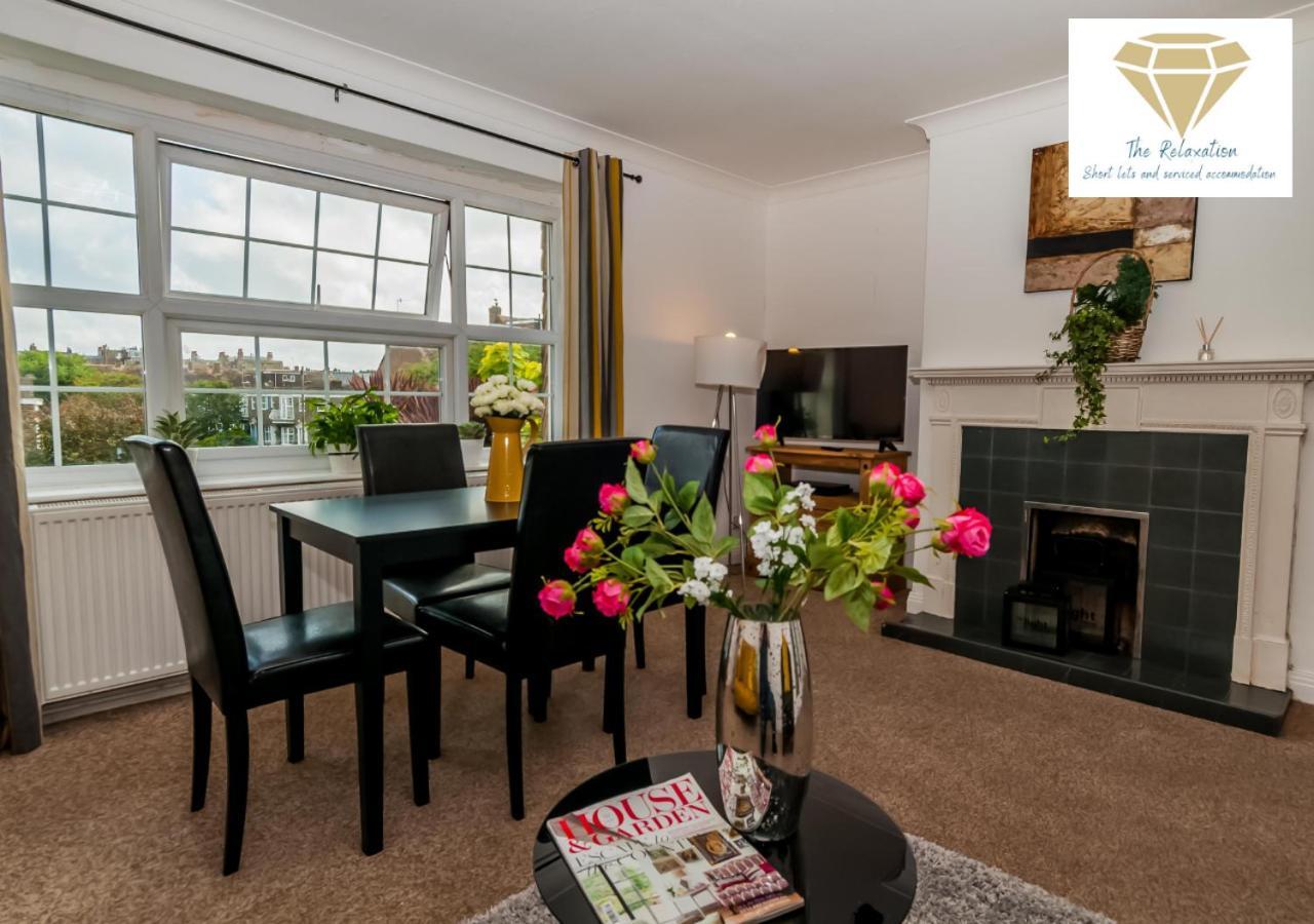 2 Bed Apartment-5 Guests - Business-Relocation-Parking - The Brighton Short Stay & Serviced Apartments Dış mekan fotoğraf