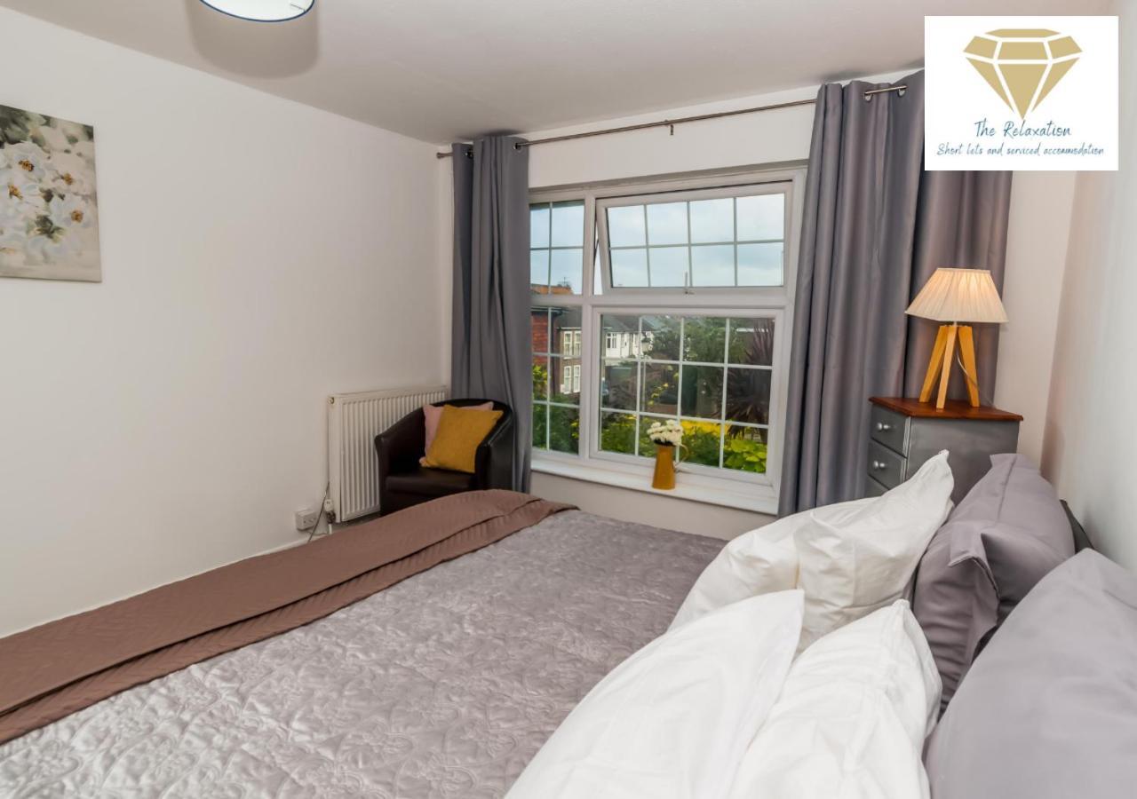 2 Bed Apartment-5 Guests - Business-Relocation-Parking - The Brighton Short Stay & Serviced Apartments Dış mekan fotoğraf