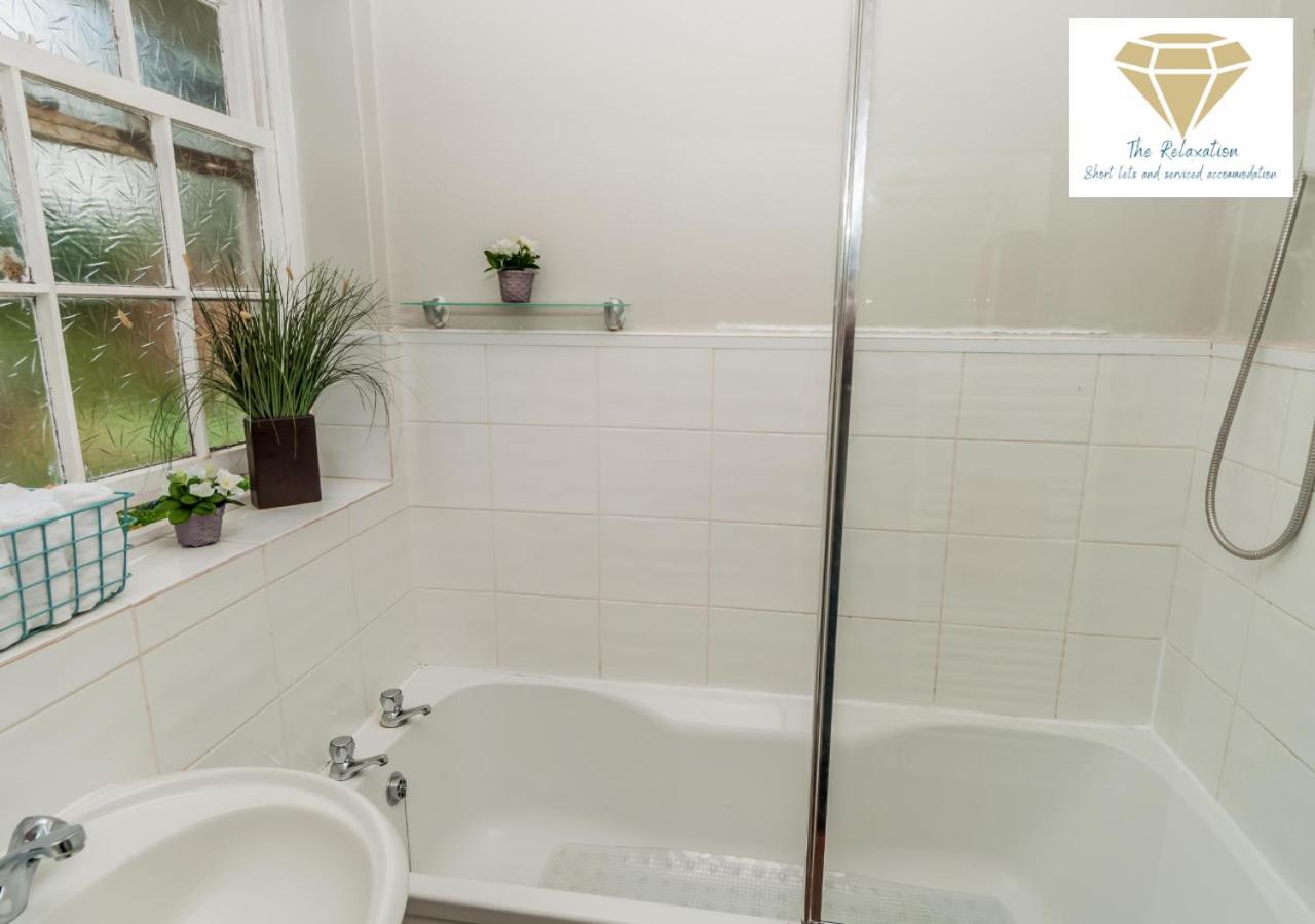 2 Bed Apartment-5 Guests - Business-Relocation-Parking - The Brighton Short Stay & Serviced Apartments Dış mekan fotoğraf