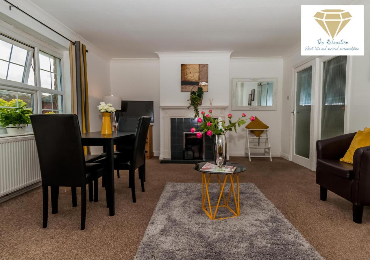 2 Bed Apartment-5 Guests - Business-Relocation-Parking - The Brighton Short Stay & Serviced Apartments Dış mekan fotoğraf