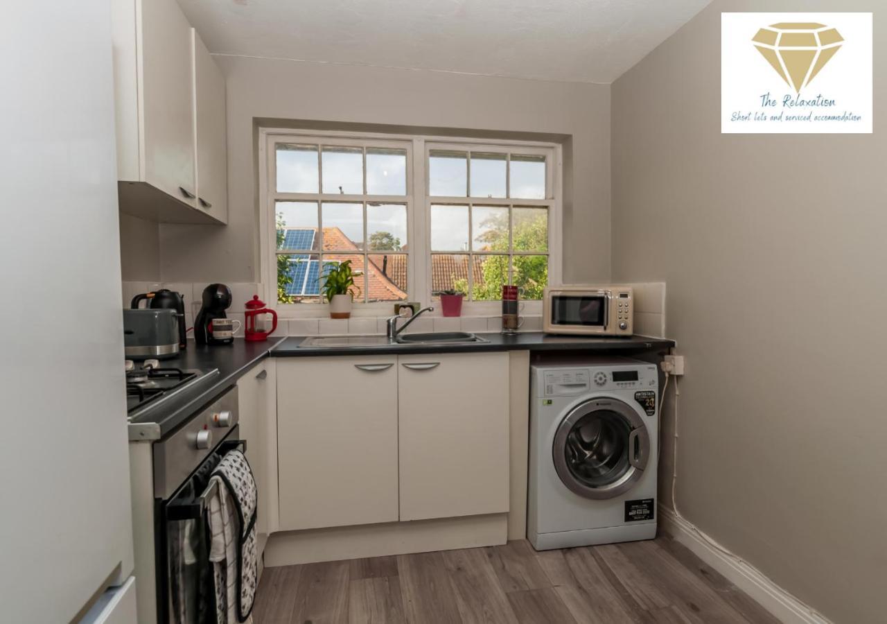 2 Bed Apartment-5 Guests - Business-Relocation-Parking - The Brighton Short Stay & Serviced Apartments Dış mekan fotoğraf